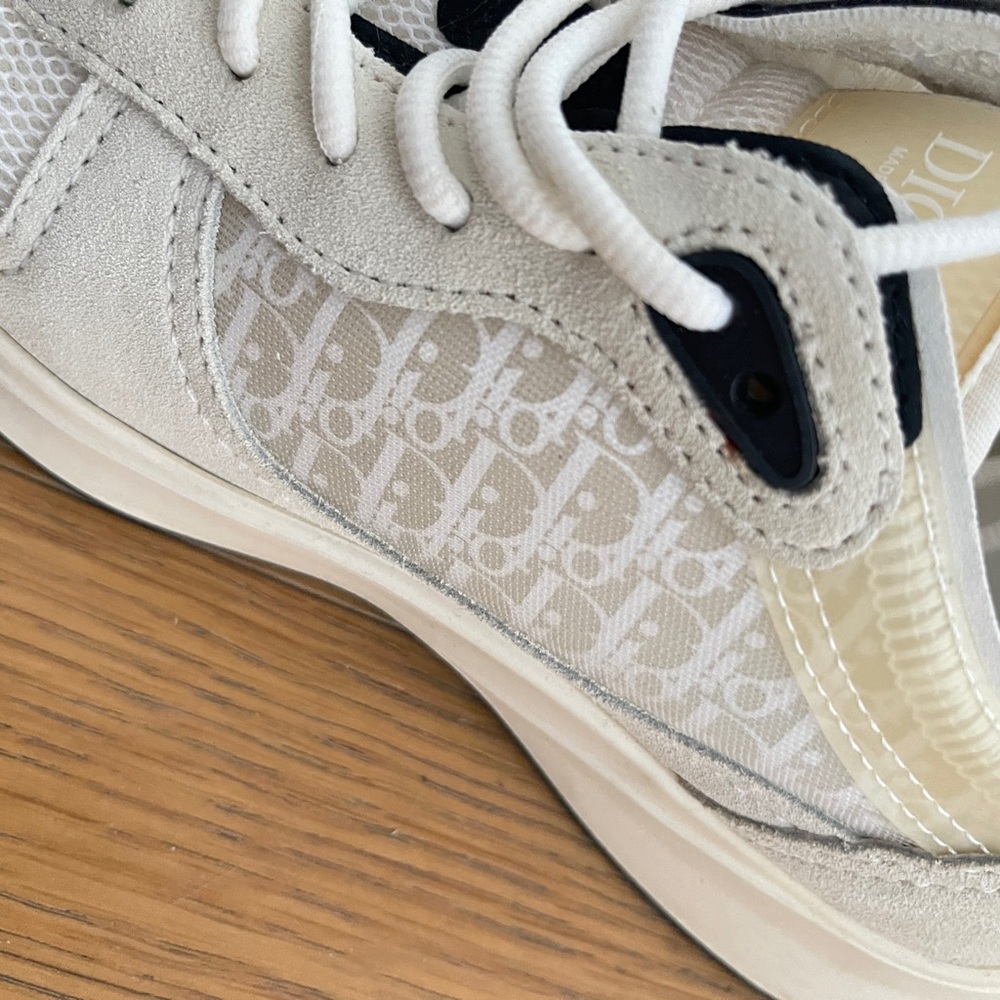 Dior Men's White and Cream Sneakers - Picture 10 of 10